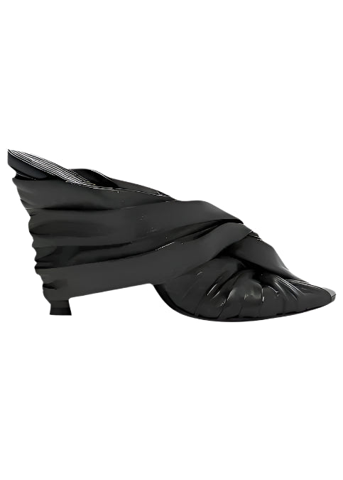 GIVENCHY Show Twist Pointed Toe Pump